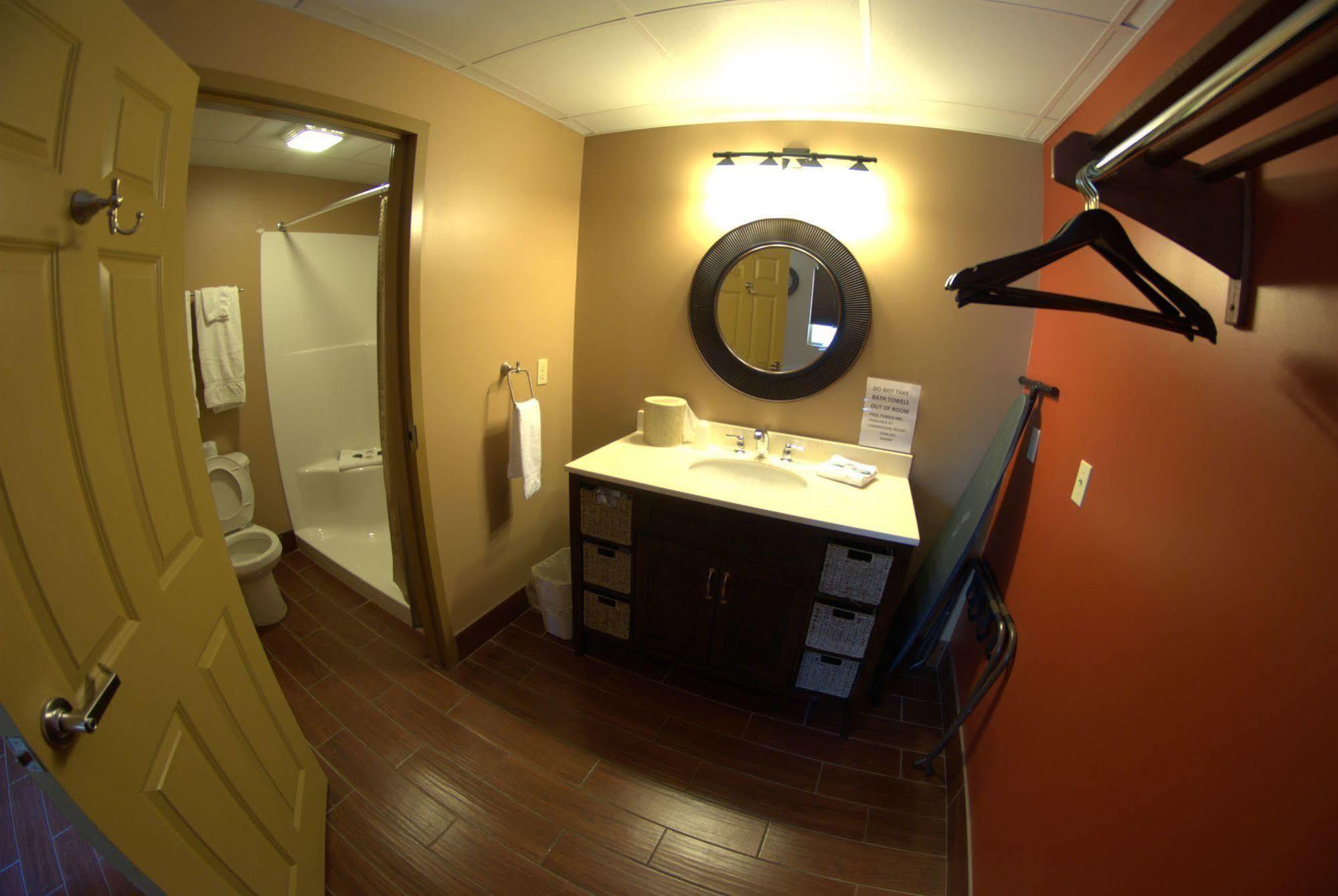 Put-In-Bay Victory Station Hotel Kültér fotó